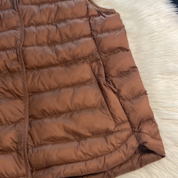 32Degree Women’s Vest size XL length 28” bust 40” brand new with tag color brown - Picture 10 of 12